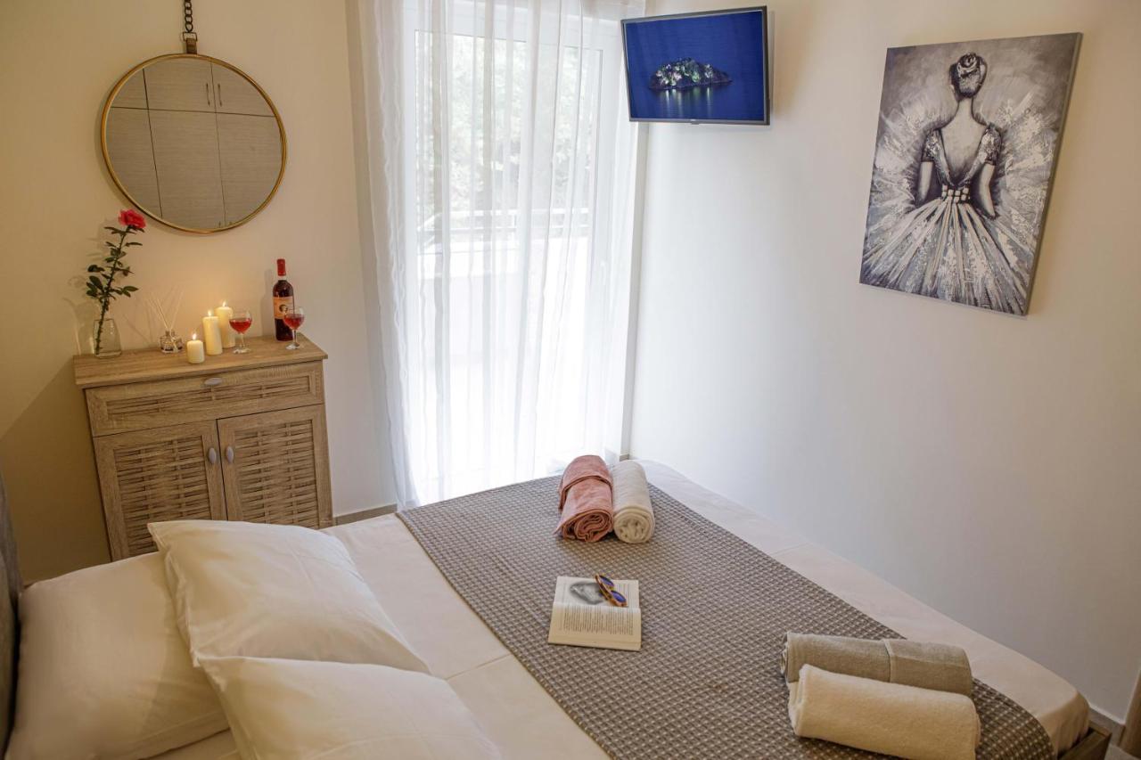 Savvas Apartment Толон Экстерьер фото