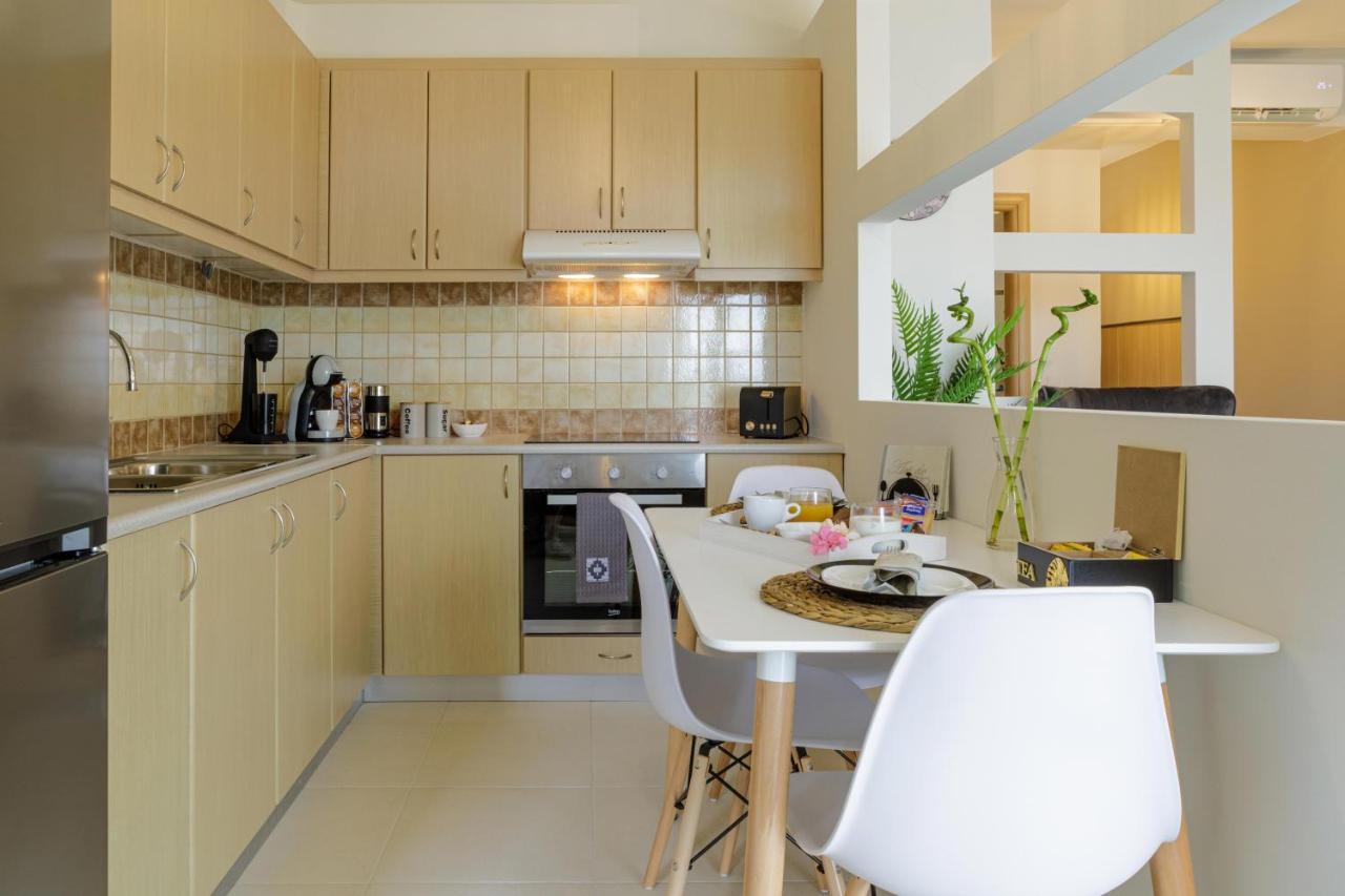 Savvas Apartment Толон Экстерьер фото