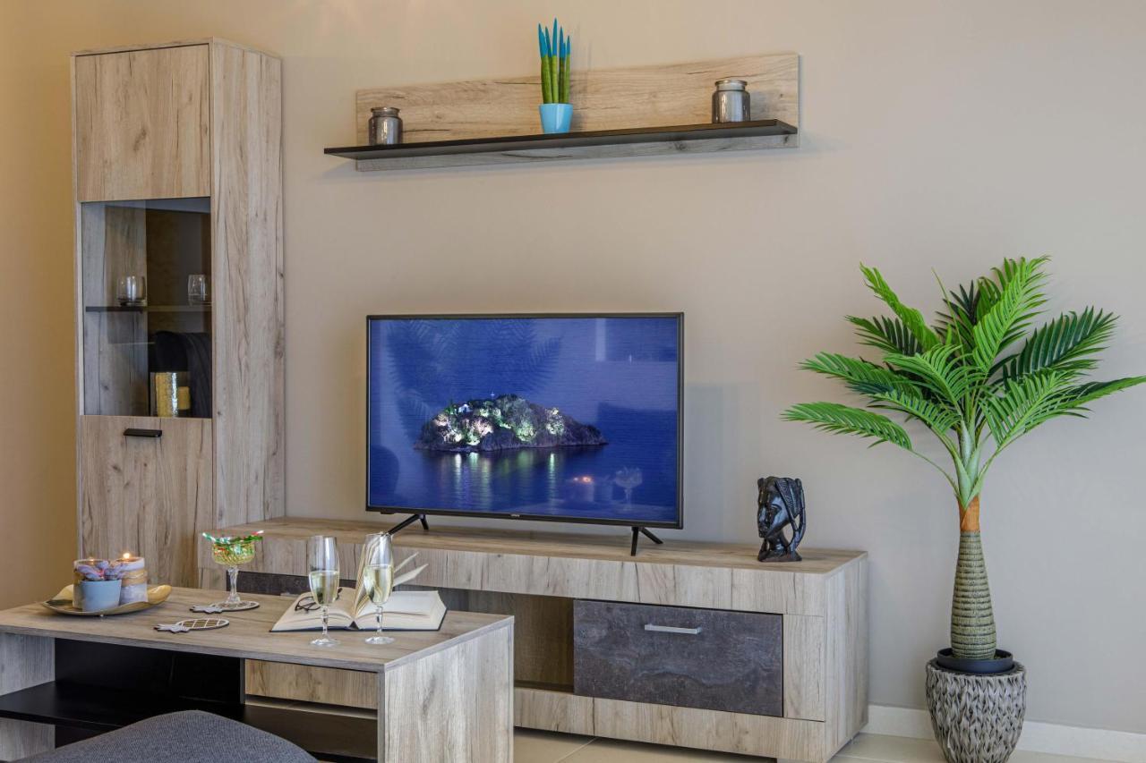 Savvas Apartment Толон Экстерьер фото