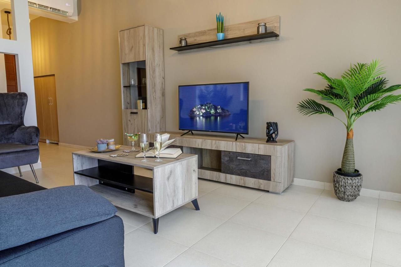 Savvas Apartment Толон Экстерьер фото