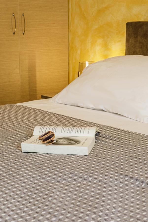 Savvas Apartment Толон Экстерьер фото